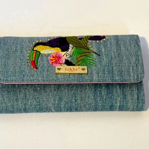 Nikky Women's Denim
Embroidered Design
RFID Blocking Trifold